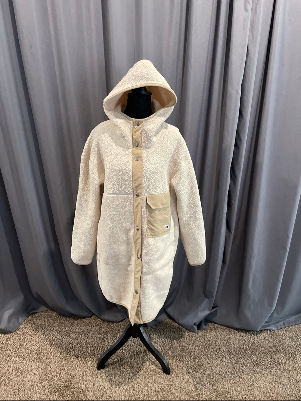 the north face cragmont Sherpa button-down, long coat women’s medium